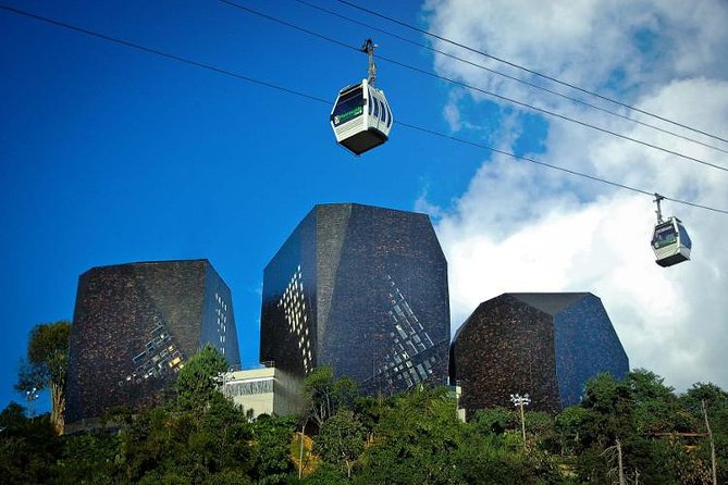 Medellin City Tour with Plaza de Botero and Antioquia Museum - Hotel pickup and a smooth start in the heart of the action