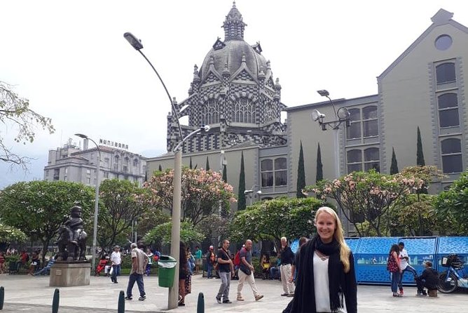Medellin City Walking Tour plus Metro Cable Cars - Getting oriented in Medellín with El Poblado pickup