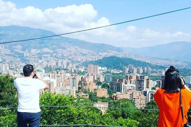 Medellin City Walking Tour plus Metro Cable Cars - Pace, walking, and weather reality checks