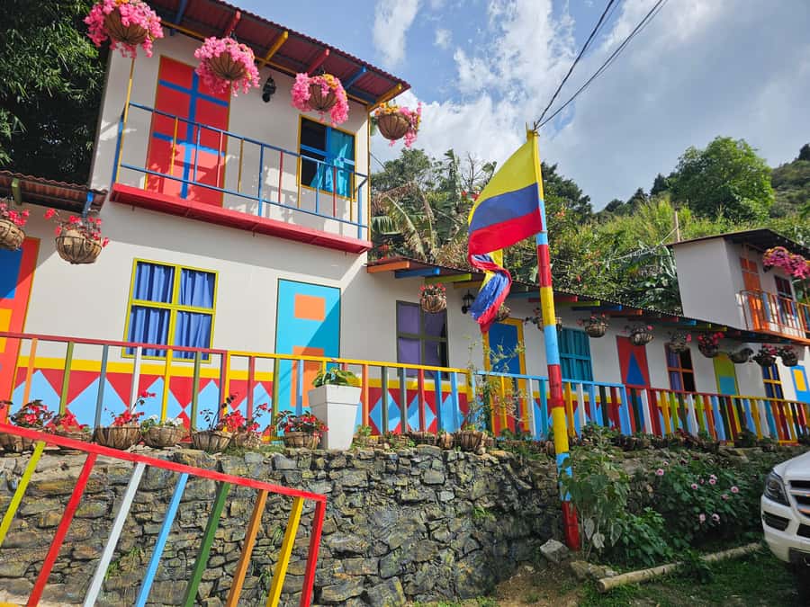 Medellin: Coffee Farm and Barista Workshop Experience - Putting theory into speed: making finished coffees with confidence