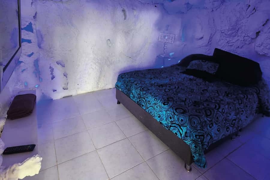 Medellin: Coffee Farm Tour & Spa with Overnight Glamping - Your first evening: glamping in the coffee cave with a city view