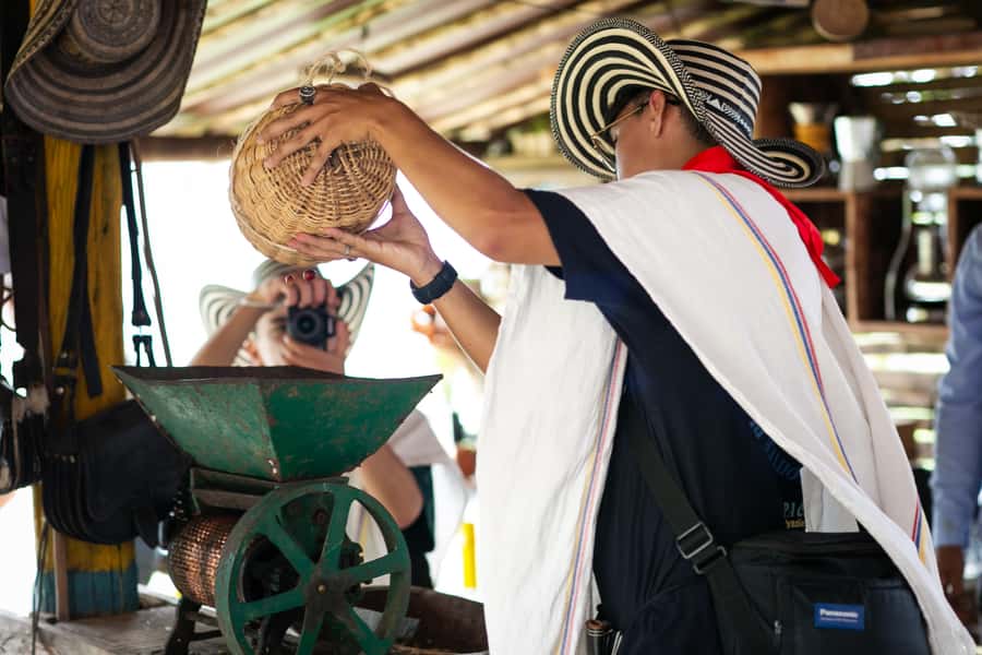 Medellin: Coffee Tour, Horseback Arrival, and Sugar Cane - Why This Paisa Coffee and Sugar Cane Day Feels Different
