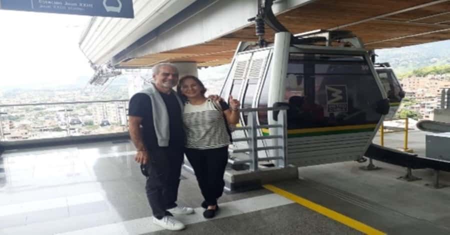 Medellín: Comuna 13, Cable Cars and Botero Statues Tour - What’s Included, What’s Not, and How to Prepare