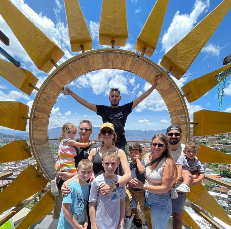 Medellín: Comuna 13 District Tour with Cable Car Ride - Price and value: what $27 buys you in a 4-hour day