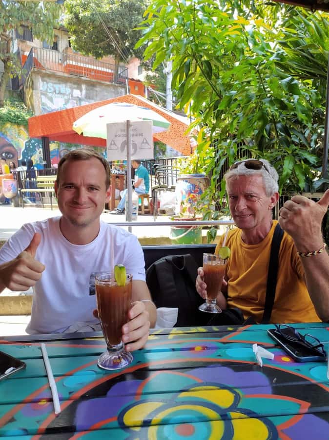Medellín: Comuna 13 District Tour with Cable Car Ride - Who should book this Comuna 13 tour (and who might skip)