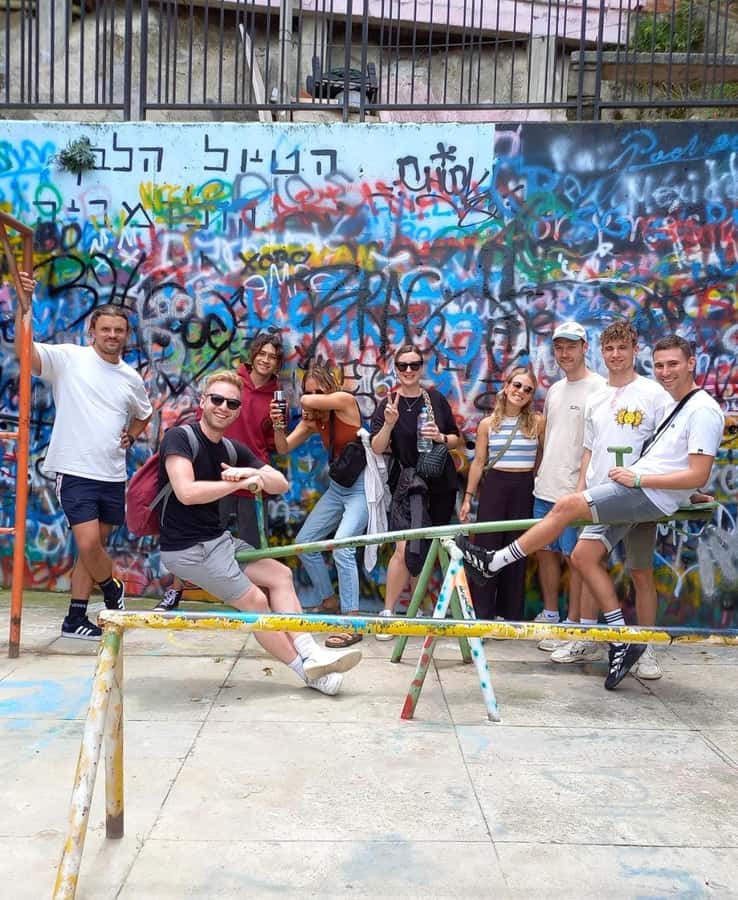 Medellín: Comuna 13 (Graffitour) Discover the Transformation - Meeting at Parce Tours in San Javier, and how to get there