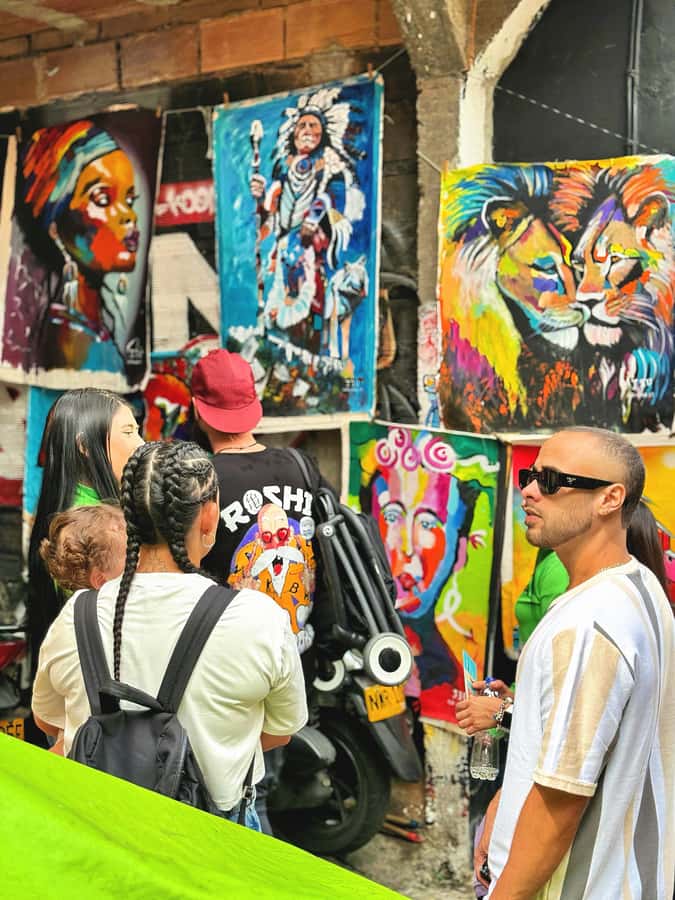 Medellín Comuna 13 local guides snacks and your own graffiti - Price and value: what you get for $22