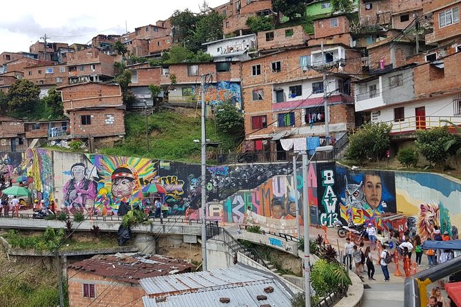 Medellín & Comuna 13 Private Tour - Why This Tour Costs $105: The Real Value in Time and Included Transit