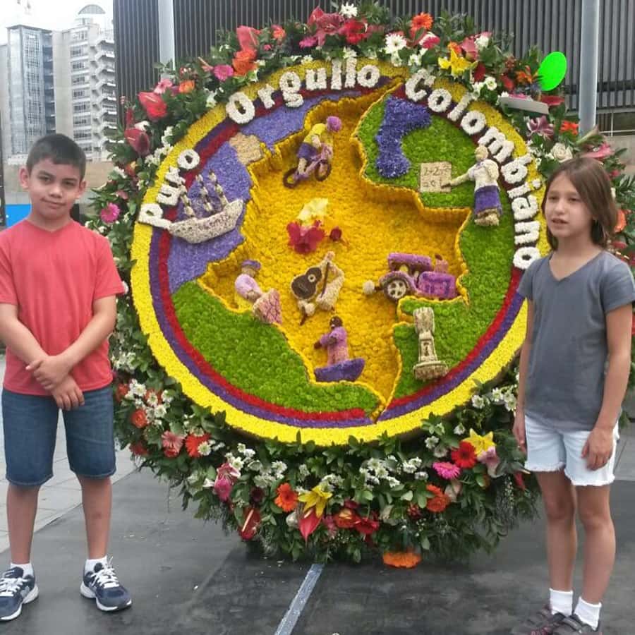 Medellín: Flower Farm & Silletero History Tour - The sweet tooth factor: pastries, desserts, and a food-shaped memory