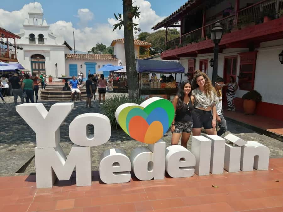 Medellin: Full Day Guided City Highlights Tour - Medellín is more than postcards, and this route explains why
