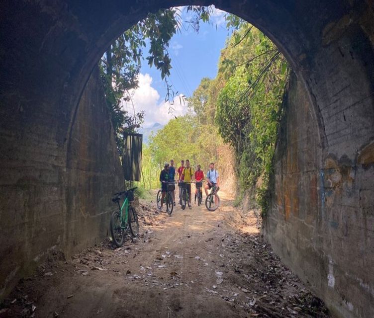 Medellín: Full-Day Mountain Bike Tour with Lunch - Lunch in the Coffee Region: Fuel After the Ride