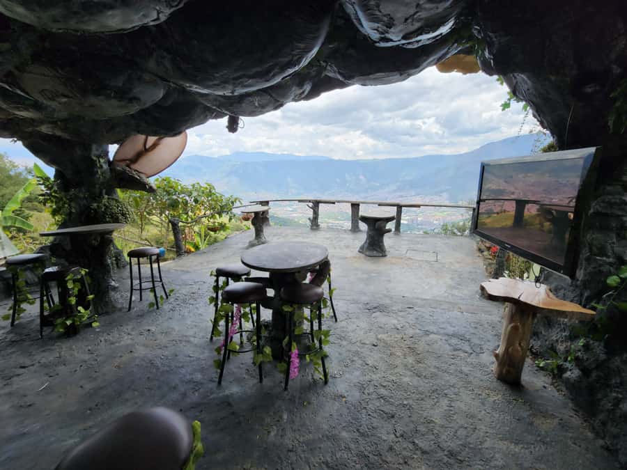 Medellin: Glamping Spa and coffee tour Experience - Welcome dinner, bonfire, and the ancestral cave vibe