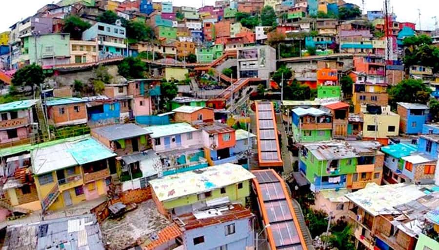 Medellin: Graffiti Tour Comuna 13 - Key things I’d focus on before you go