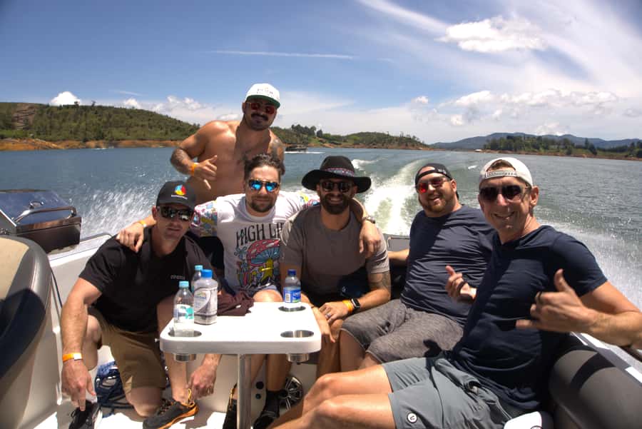 Medellín: Guatapé Private Tour with Helicopter & Boat Ride - The 12-hour flow from hotel pickup to drop-off