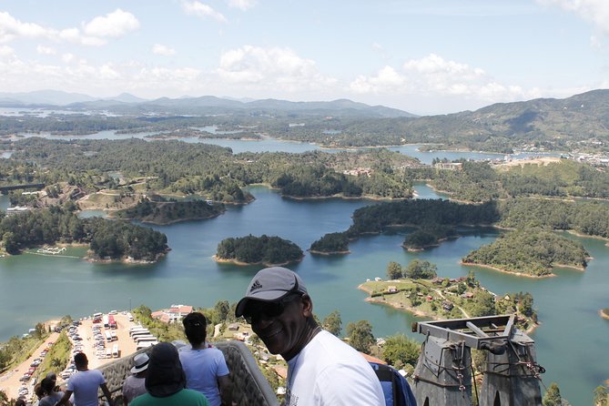 Medellin : Guatape SEMI PRIVATE EXPERIENCE - What you pay for at $112, and what might cost extra