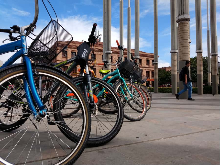 Medellín: Guided City Bike Tour - Why biking Medellín feels like understanding the city