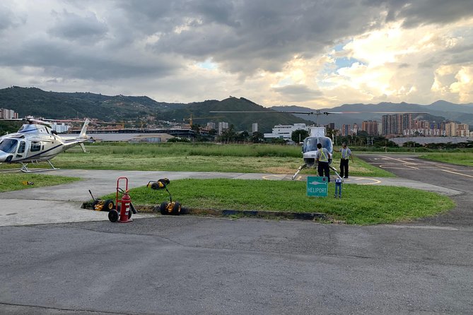 Medellin Helicopter Flight - Group size, timing, and language: what you can plan around