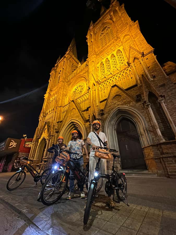 Medellín: History & Local Life Essentials Tour on an E-Bike - Perpetuo Socorro and Plaza de las Luces: Color, Light, and Daily Flow