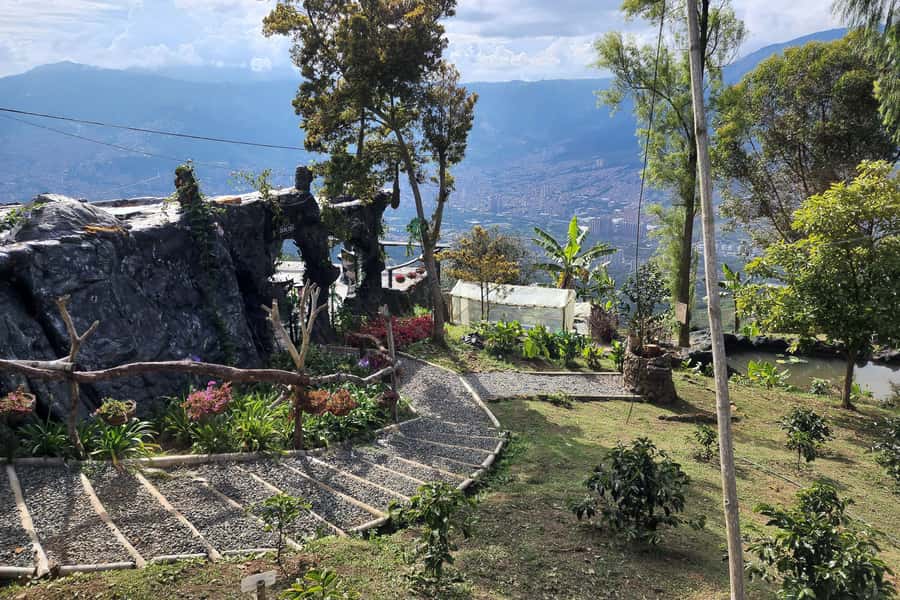 Medellin: Horseback Riding Coffee Farm Tour with Coffee Spa - The Coffee Wellness Spa: Steam Room, Massage, and That End-of-Day Calm