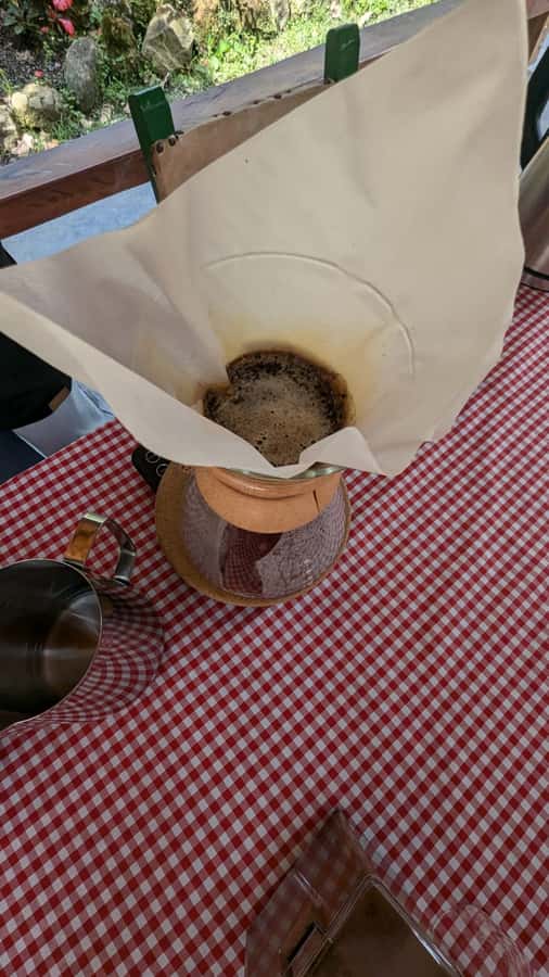 Medellín: Luxury Coffee Farm Tour with Tastings - What to bring, wear, and expect on a farm day