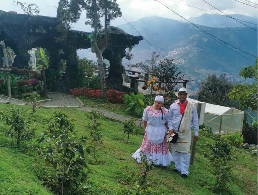 Medellin: Mountain Bike Coffee Farm Tour and Spa Experience - The Arví forest mountain bike ride: what to expect on the ground
