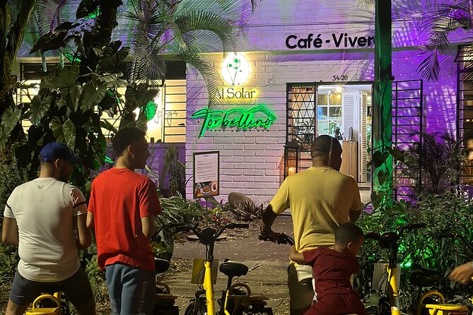 Medellin Night E-Bike Tour with Gourmet Dinner Included - Parque de la Luces: The Night Signature Finish