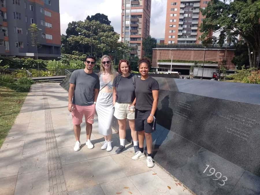 Medellin: Pablo Escobar, Dark Times & the New Medellin Tour - Escobar’s Neighborhoods and Childhood Area: Seeing How Place Can Shape a Person