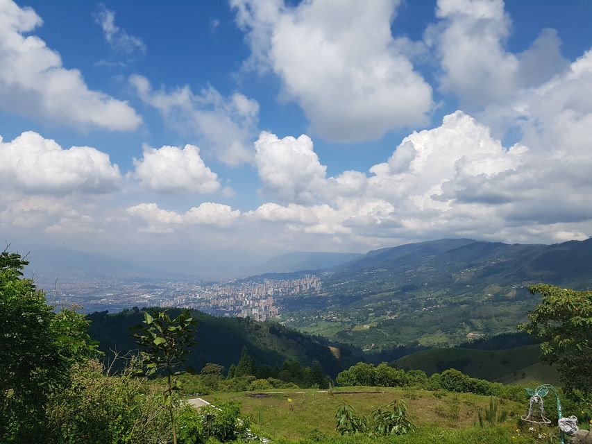Medellín: Pablo Escobar Jail Private Tour - What you will learn, beyond basic facts