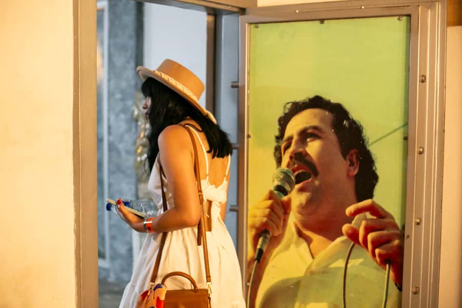 Medellín: Pablo Escobar Tour with Guide and Transportation - How this Pablo Escobar tour works in Medellín (and why it makes sense)