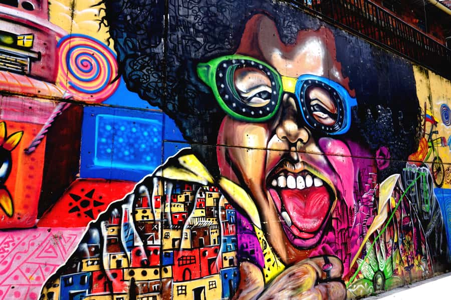 Medellín: Private Comuna 13 Street Art Tour - Medellín Through Comuna 13 Street Art: Why This Tour Works