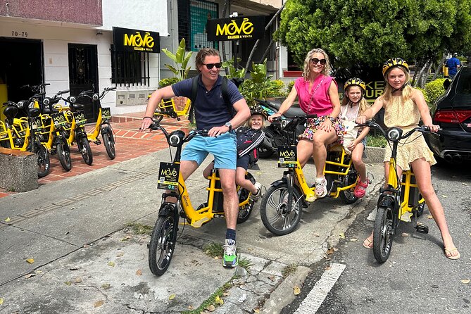 Medellin Private E-Bike Tour with Gourmet Lunch included. - Meeting at MOVE and Getting Rolling Without the Fuss