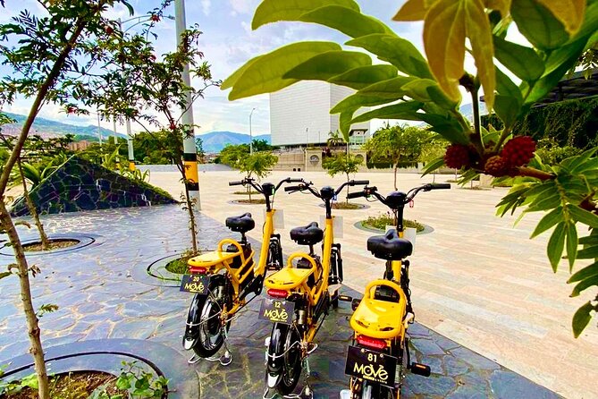 Medellin Private E-Bike Tour with Gourmet Lunch included. - Stop 2: Centro Administrativo La Alpujarra, Where the City Shows Its Scale