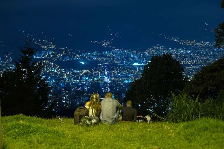 Medellín: Private Food Tour With The Best Viewpoints. - Price and value: is $90 a good deal for a private food tour?