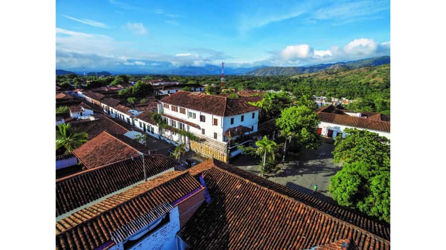 Medellin: Santa Fe de Antioquia Guided Day Trip - Arriving in Santa Fe de Antioquia, mother city of the Paisa story