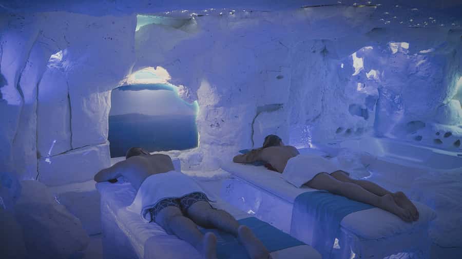 Medellín: Spa Experience with Dinner, Massage and Sauna - Dinner With a Live Fire Show, the Comfort Finale