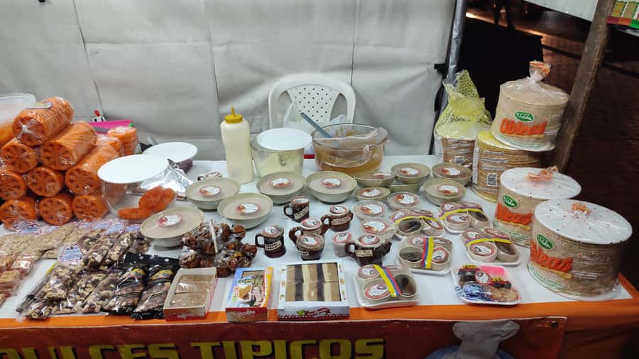 Medellin: Street Food and Poblado Rooftop Tour with a Local - The Rooftop Stop: Where You Get Your 360-Degree Bearings