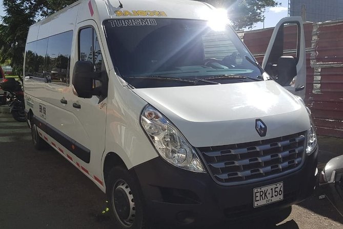 Medellín to or from Guatapé Private Transfer - Price and Value: Is $73 Per Person Reasonable?