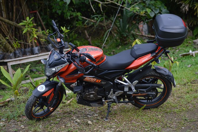 Motorcycle rental in Medellin with unlimited km - Key points to know before you ride