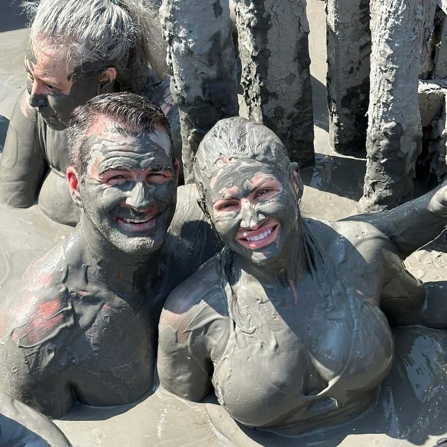 Mud Volcano Tour in Cartagena with Lunch - Cartagena city time: coffee, photos, and guided walking