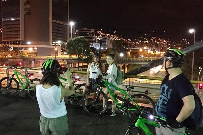 Night Bike Tour In Medellin, Typical Snacks, Beer and Spectacular Viewpoints - Electric assist vs regular bikes: how to choose without overthinking