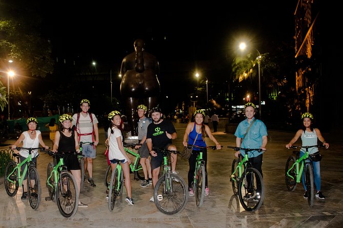 Night Bike Tour In Medellin, Typical Snacks, Beer and Spectacular Viewpoints - Meeting point, timing, and how the ride typically starts