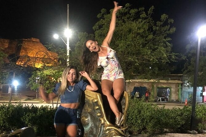 Night Chiva Rumbera in Cartagena with Music and Party - What a Chiva Rumbera Night Feels Like in Cartagena