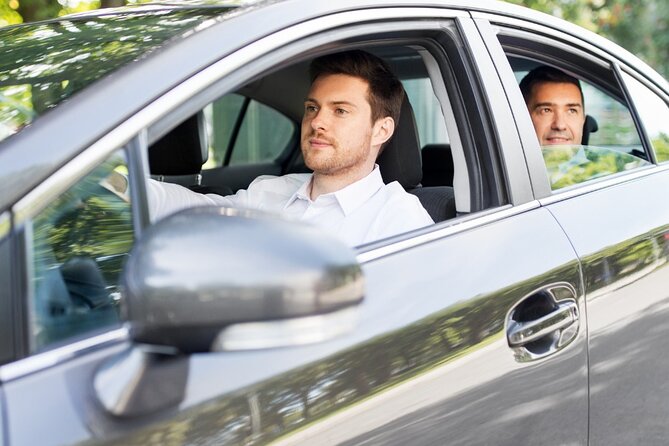 Night-time Private transfer service from or to Medellín Airport - Key things to know before you go
