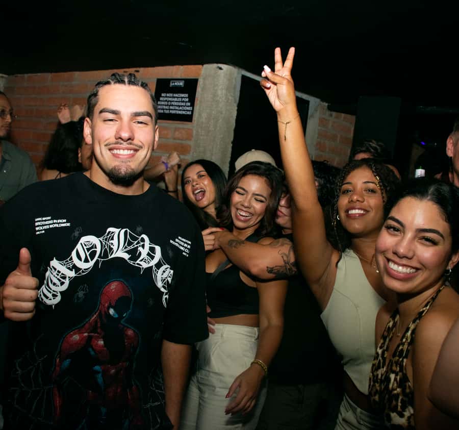 Nightlife Medellin, Rooftops, bars and Clubs - Safety, dress code, and who should skip this one