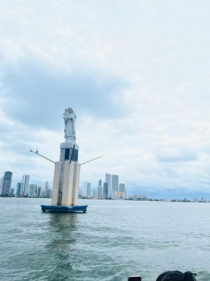 Nightlife: sunset boat party + tour of the old town - Key things to know before you go
