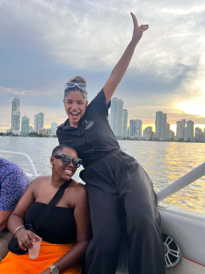 Nightlife: sunset boat party + tour of the old town - Real-world expectations from a top review