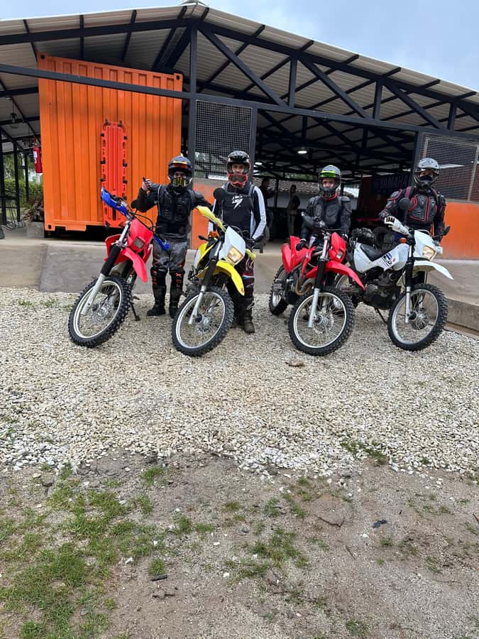 Off-road motorcycle adventure through the Medellín mountains - How the 4 Days Usually Flow: Track Practice First, Then Mountain Riding