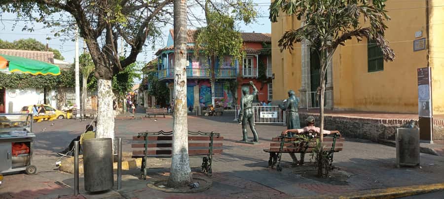 Old City Cartagena Private Tour - Gold Museum Entry Included: A Smart Mid-Tour Break