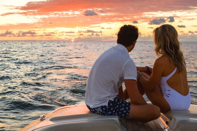 Open Bar Sunset Cruise in Catamaran or Speedboat (Best Deal) - Open bar on this cruise: what you should expect by boat type