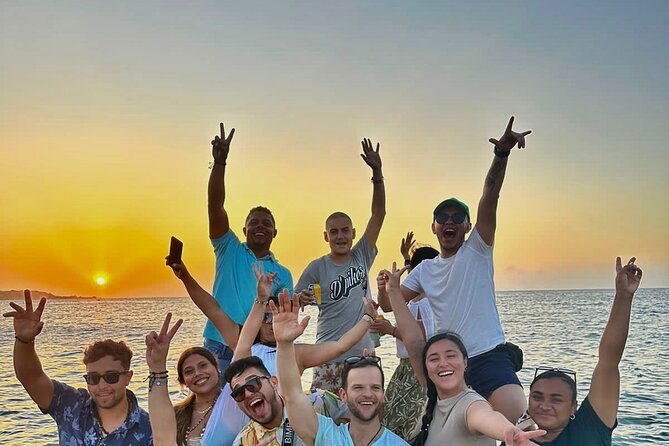 Open bar sunset party in the bay sharing with natives - Why a Cartagena Bay Sunset Boat Party Works